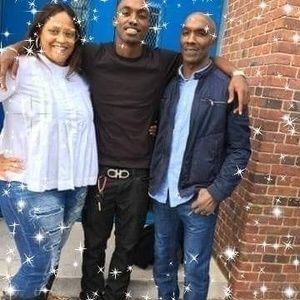 Meet your Posher, Leslie